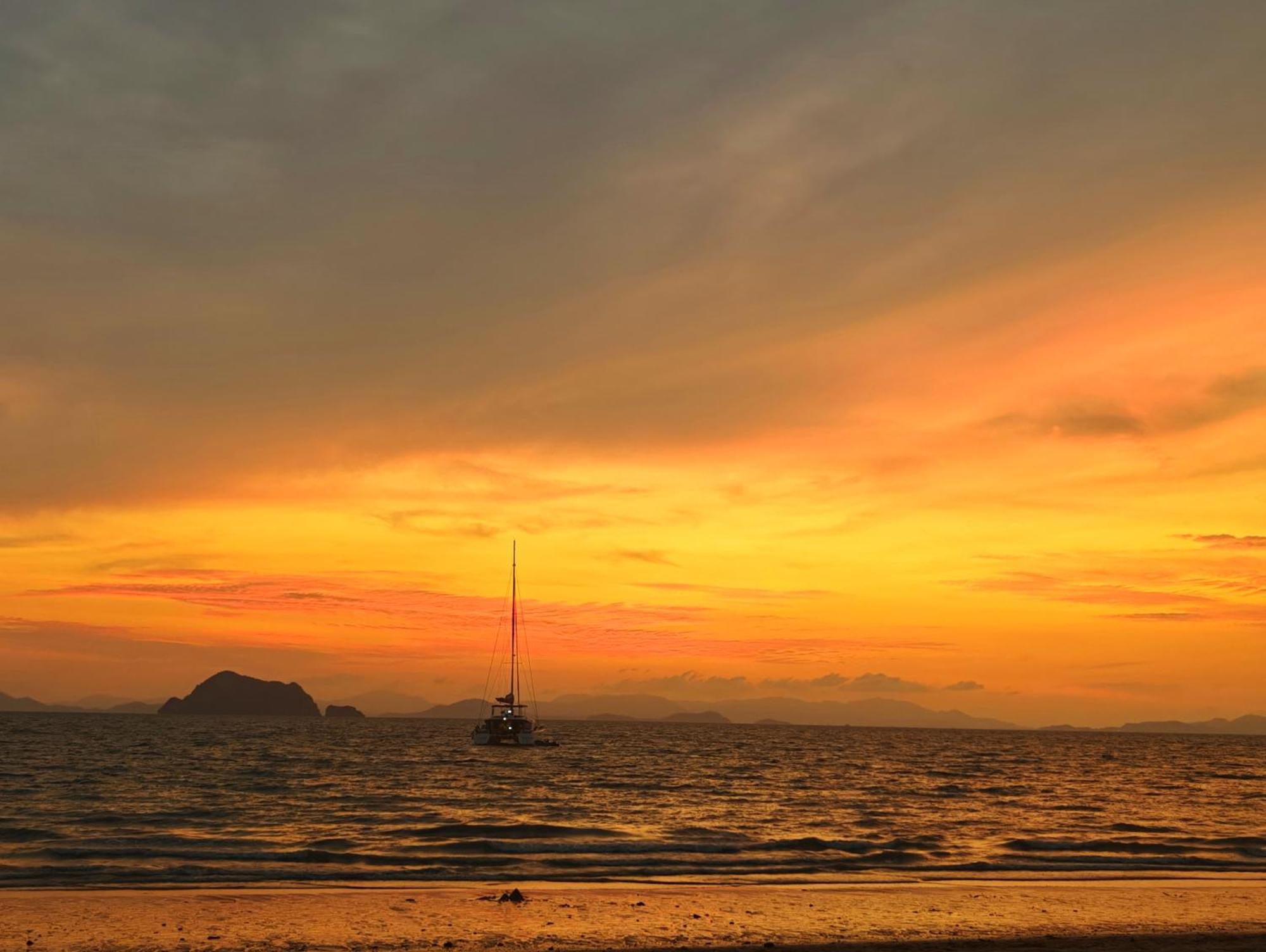 Royal Yao Yai Island Beach Resort Ko Yao Exteriör bild