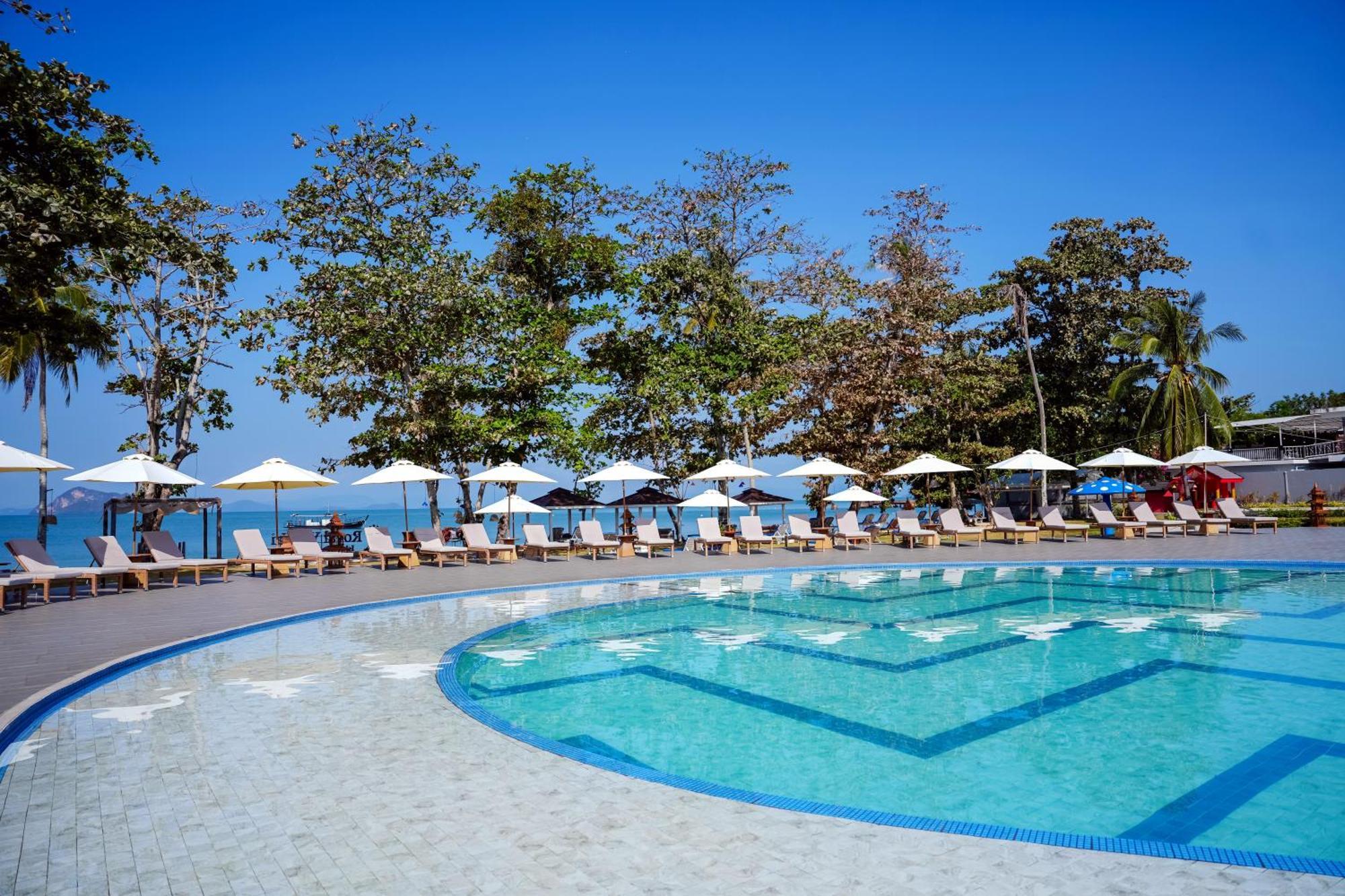 Royal Yao Yai Island Beach Resort Ko Yao Exteriör bild